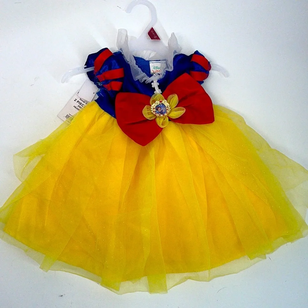 DISNEY Infant Snow White Costume Size 6-12Months